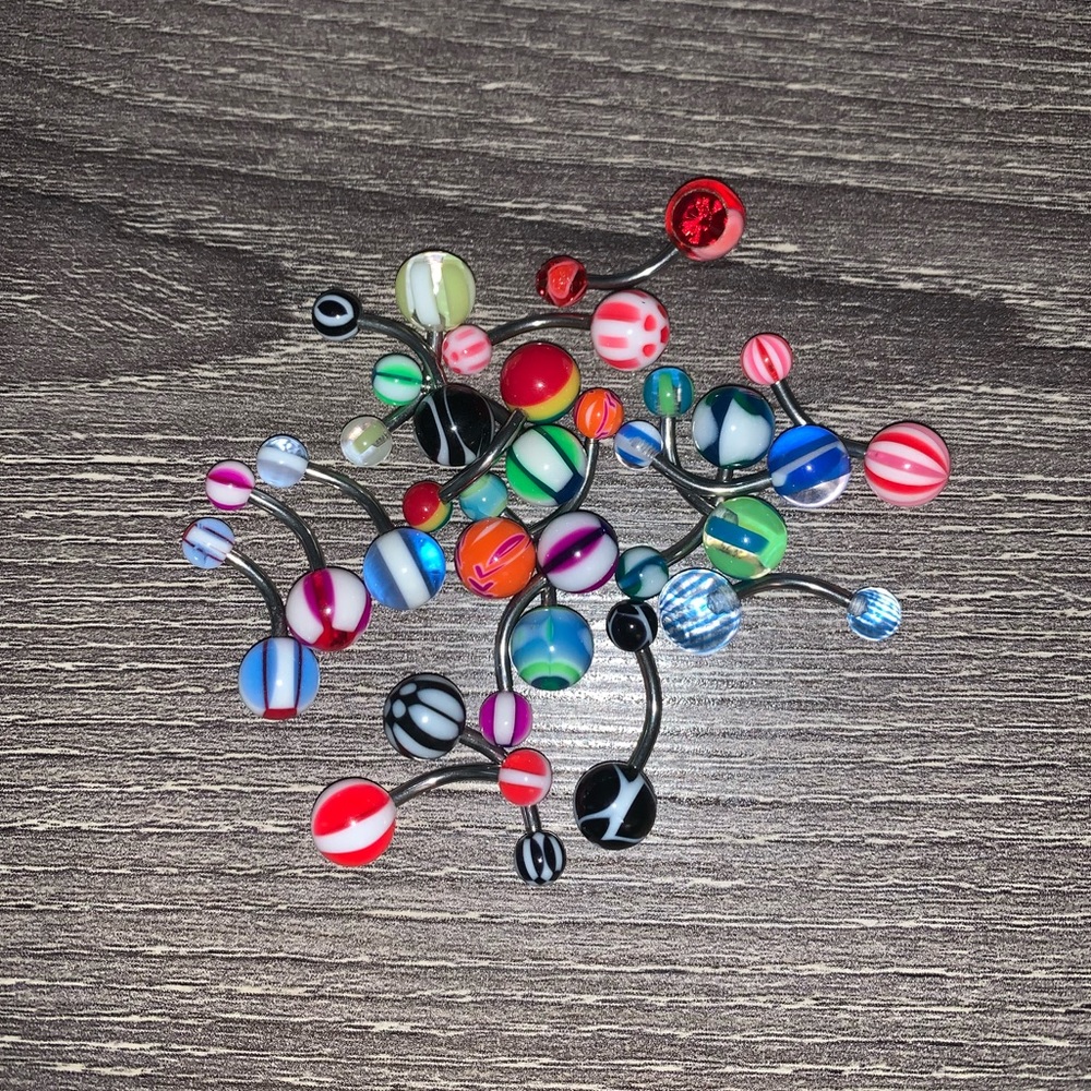 NEW lot of 20 Belly Button Rings